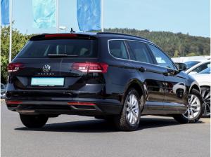 Volkswagen Passat Variant Business 1.5 TSI DSG AHK Navi ACC LED