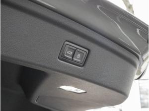 Audi Q5 SUV TDI quattro S Line OLED 21Zoll AHK