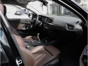 BMW 118 i Navi, Leder, HUD, LED, Komfortzugang, Tempomat
