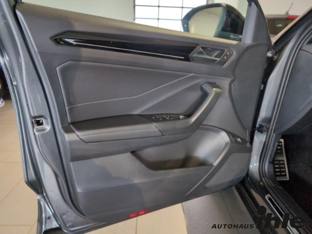 Volkswagen T-Roc 2,0 TDI DSG R-Line CYBER DEALS 36/42/48 MONATE