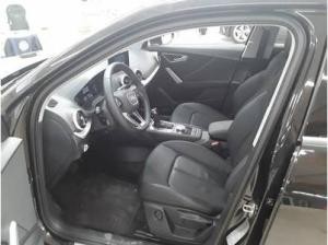 Audi Q2 S-Line 40 TFSI Quattro S-tronic / Navi, LED