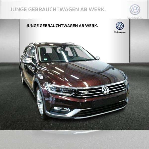 Foto - Volkswagen Passat Variant Alltrack