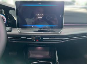Volkswagen Golf Variant Style 1,5 l eTSI DSG AHK Pano Kamera Assistenz