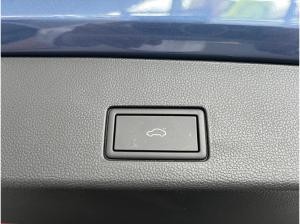 Volkswagen Golf Variant Style 1,5 l eTSI DSG AHK Pano Kamera Assistenz