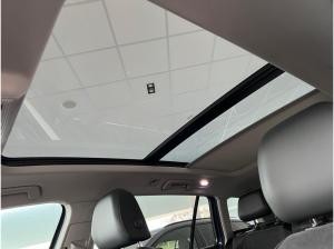 Volkswagen Golf Variant Style 1,5 l eTSI DSG AHK Pano Kamera Assistenz