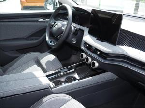 Skoda Superb Selection 2,0TDI DSG *AHK SZH LED KAM360*