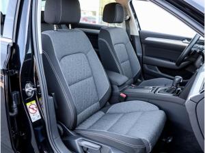 Volkswagen Passat Variant Business 1.5 TSI DSG AHK Navi ACC LED