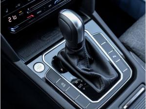 Volkswagen Passat Variant Business 1.5 TSI DSG AHK Navi ACC LED