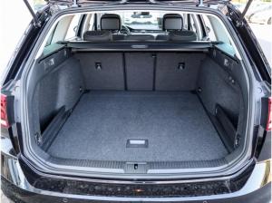 Volkswagen Passat Variant Business 1.5 TSI DSG AHK Navi ACC LED