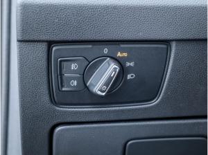 Volkswagen Passat Variant Business 1.5 TSI DSG AHK Navi ACC LED