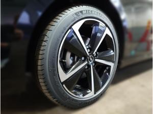 Opel Astra GS 1.2 Turbo 96kW/130 PS MT