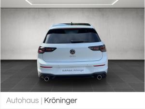 Volkswagen Golf VIII GTI 2.0 TSI DSG AHK Harman Pano Area