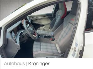 Volkswagen Golf VIII GTI 2.0 TSI DSG AHK Harman Pano Area