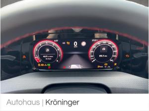 Volkswagen Golf VIII GTI 2.0 TSI DSG AHK Harman Pano Area