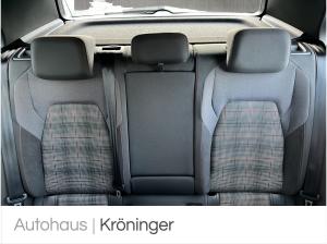 Volkswagen Golf VIII GTI 2.0 TSI DSG AHK BlackStyle HarmanK