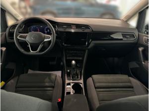 Volkswagen Touran Highline 2,0 l TDI DSG AHK 7Sitz Kamera Navi