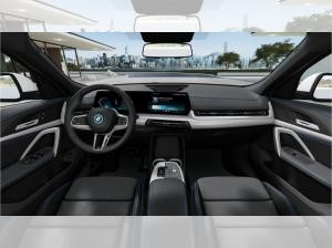 BMW iX2 eDrive20 Abverkauf Lager mit 0,25% Versteuerung