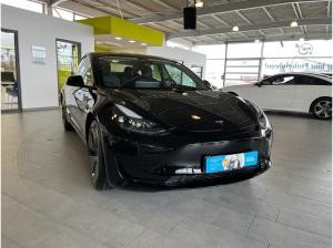 Tesla Model 3 long range 18-Zoll inkl. Vollkasko-Versicherung