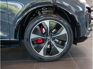 Audi e-tron SUV quattro