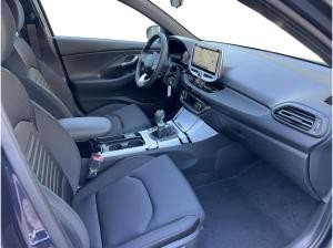 Hyundai i30 Advantage Privat & Gewerbe Schwarz PLUS-PAKET 100PS Automatik Navi digitales Cockpit LED Apple CarPl