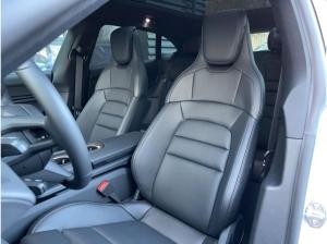 Porsche Taycan Sport Turismo Perf.BatteriePlus,BOSE,HD Matrix,Pano.,Soft-Close