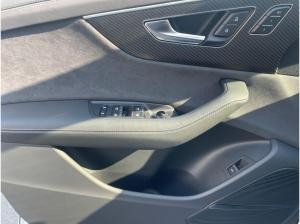 Audi RS Q8 SUV tiptr. HUD RS Sportabga. Fahrwerkspaket advanced