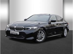 BMW 330 i Automatic Sport Aut. Klimaaut. Memory vorn