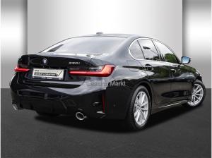 BMW 330 i Automatic M Sportpaket Innovationsp. HIFI