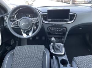 Kia XCeed MJ 25 1.5 T-GDI Navi LED PDC v+h Kamera