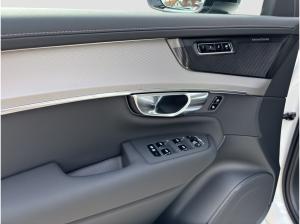 Volvo XC90 T8 Plus Dark Plug-In Hybrid / GJR / Pano