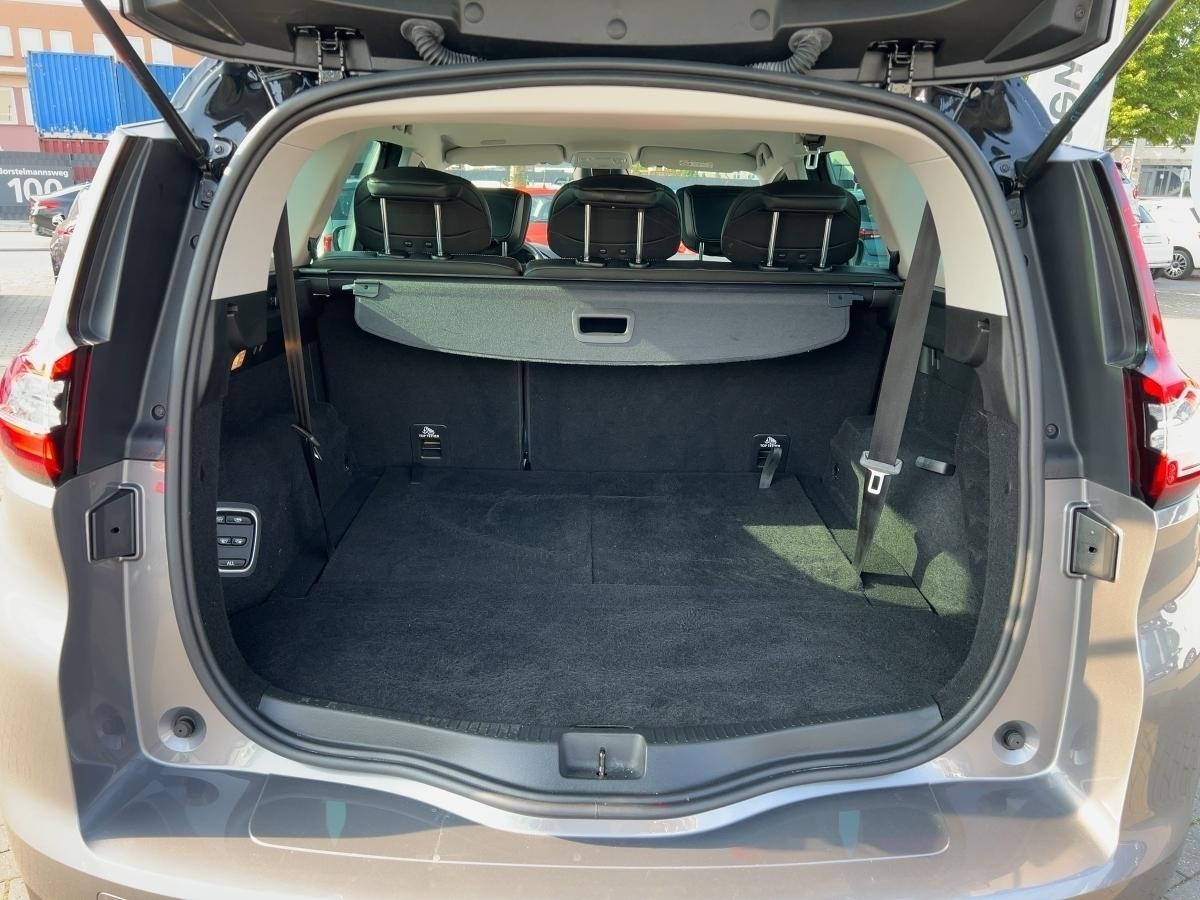 Renault Grand Scenic IV TCe 140 EDC Automatik 7-Sitze