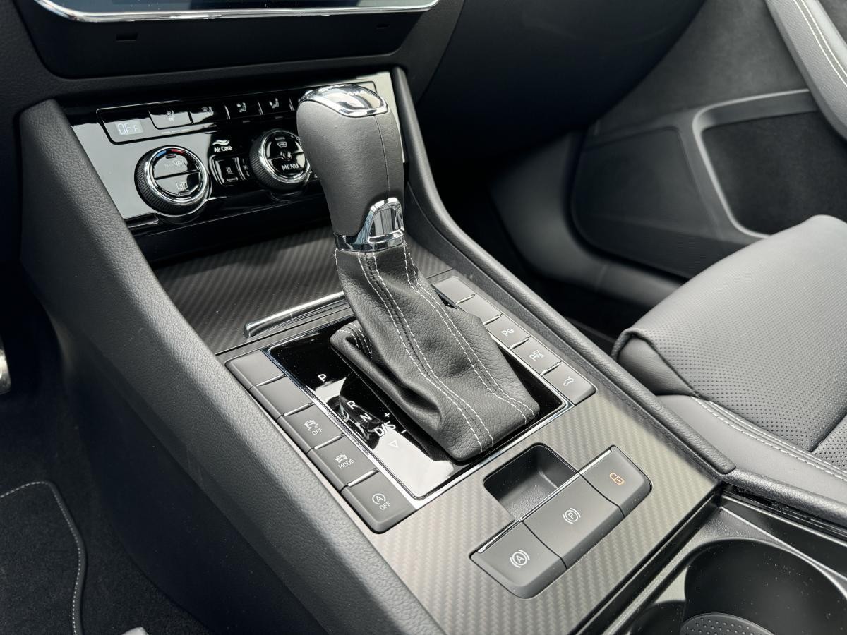 Skoda Superb III Combi 2.0 TSI DSG 4x4 Sportline