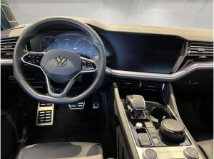 Volkswagen Touareg 3.0 TDI DSG - R-Line LED Leder ACC AHK Standheizung