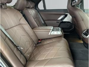 BMW i7 xDrive60 Limousine M Sportpaket DAB