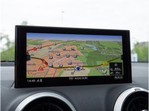 Audi Q2 35 TFSI advanced PDC SHZ NAVI AHK MATRIX-LED