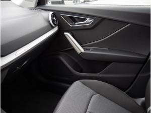 Audi Q2 35 TFSI advanced PDC SHZ NAVI AHK MATRIX-LED