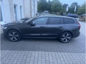 Volvo V60 Cross Country B4 AWD Plus