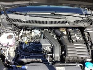 Volkswagen Touran Move 1.5 TSI DSG 7Sitze AHK MatrixLED RFK