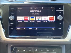 Volkswagen Touran Move 1.5 TSI DSG 7Sitze AHK MatrixLED RFK