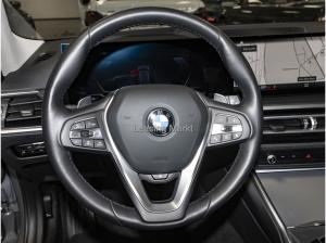 BMW 320 i Touring*Innovation + Comfort Paket*