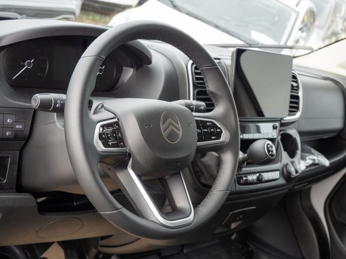 Citroën Jumper L3H2 BlueHDi 140 *NAVI*Standheizung*SOFORT*