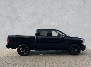 Dodge RAM 1500 V8 Hemi Classic Black*20"*4WD*Alpine*