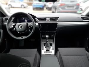 Skoda Superb Combi Style 2,0 TDI DSG NAVI/MATRIX/AHK/