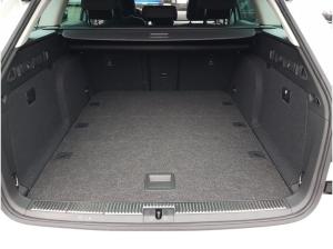 Skoda Superb Combi Style 2,0 TDI DSG NAVI/MATRIX/AHK/