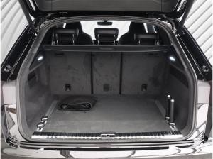 Audi RS Q8 4.0 TFSI quattro 600PS