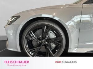 Audi RS6 4.0 TFSI quattro Avant 600 PS KERAMIK+HUD+AHK+PANO