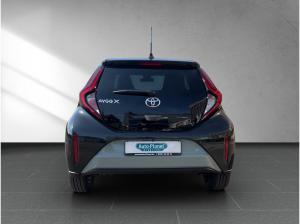 Toyota Aygo X Team Deutschland *GEWERBE*inkl. CAM I SHZ I TEL I ACC I DAB *KURZFRISTIG VERFÜGBAR*
