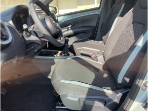 Toyota Aygo X Team Deutschland *GEWERBE*inkl. CAM I SHZ I TEL I ACC I DAB *KURZFRISTIG VERFÜGBAR*