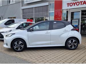 Toyota Yaris 1.5 Hybrid Black & White **Bis zu 15 Jahre Garantie!**