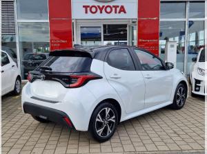 Toyota Yaris 1.5 Hybrid Black & White **Bis zu 15 Jahre Garantie!**
